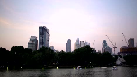 Lake-among-the-skyscrapers-in-the-evening
