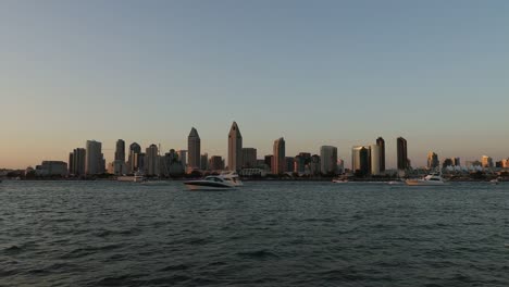 Cityscape-of-San-Diego-downtown,-California,-USA