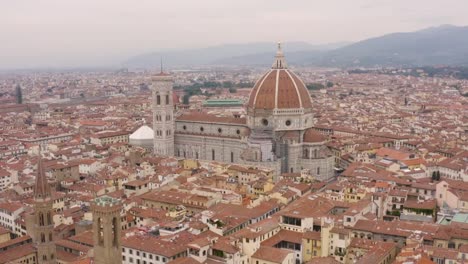 Duomo-di-Firenze---Luftbild