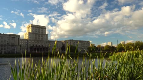 panoramic-view-from-the-city-Park-to-the-embankment,