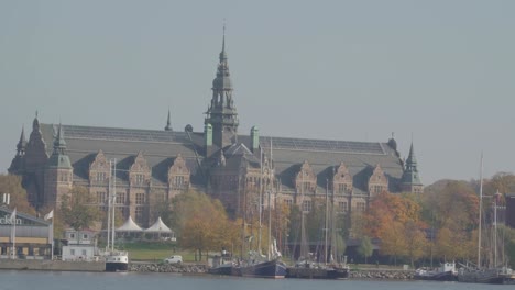 Die-Segelboote-auf-dem-Hafengelände-in-Stockholm-Schweden