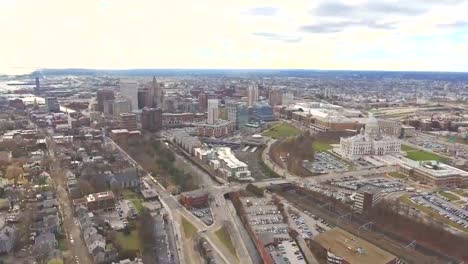 Providence-Rhode-Island-Skyline-y-edificio-del-Capitolio-del-estado-aéreo-14