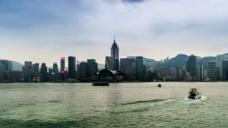 Hong-Kong,-China-–-Nov-11,2014:-Den-atemberaubenden-Blick-auf-Victoria-Harbour-in-Hongkong,-China