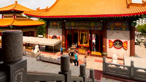 Nontaburi,-Thailand---February-12,-2015:-Unidentified-tourist-traveling-in-Wat-Leng-Nei-Yi-chinese-temple-on-February-12,-2015-in-Nontaburi,-Thailand.