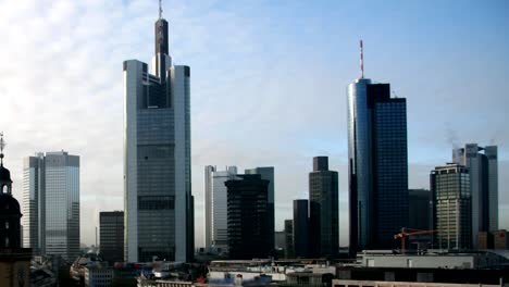 Wolkenkratzer-die-Skyline