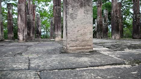 Polonnaruwa-ancient-city