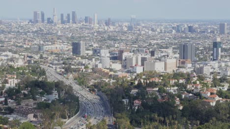 Hollywood-y-al-centro-de-la-ciudad-de-Los-Ángeles