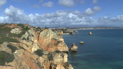 Die-Küste-der-Algarve-in-Lagos-Portugal