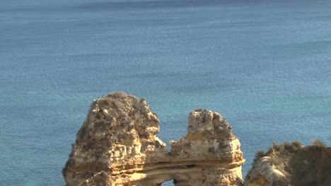 Die-Küste-der-Algarve-in-Lagos-Portugal