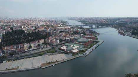 Drohnenansicht-Der-Stadt-Istanbul
