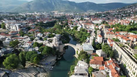 Ciudad-De-Mostar-En-Mezquita