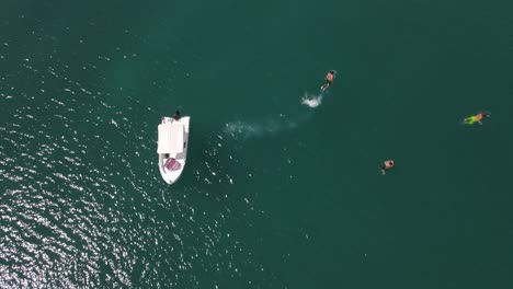 Barco-Mar-Nadador-Gente