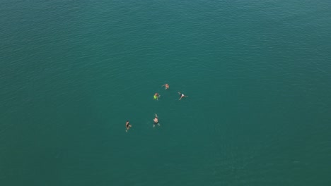 Mar-Vacaciones-Nadando-Humano