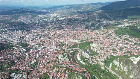 Luftaufnahme-Von-Sarajevo