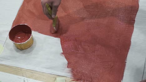 Red-Painting-in-Slow-Motion
