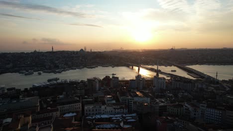 Blick-Auf-Den-Sonnenuntergang-In-Istanbul
