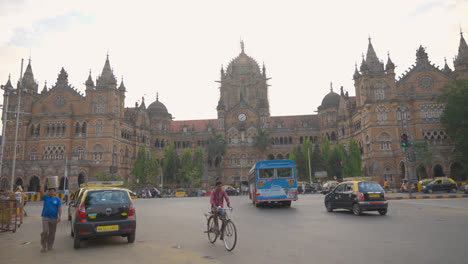 Exterior-Of-CSMT-Railway-Station-In-Mumbai-India
