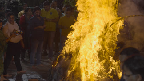 People-Celebrating-Hindu-Festival-Of-Holi-With-Bonfire-In-Mumbai-India-15