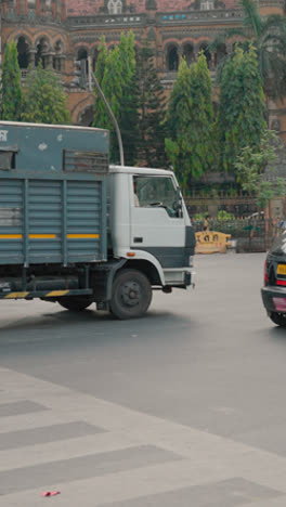 Vertical-Video-Of-Traffic-Outside-CSMT-Railway-Station-In-Mumbai-India