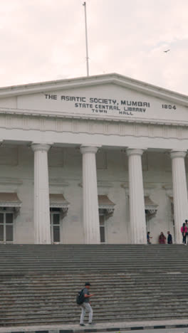 Vertical-Video-Of-Exterior-Of-The-Asiatic-Library-Building-In-Mumbai-India