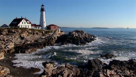 The-Portland-Head-Lighthouse-oversees-the-ocean-from-rocks-in-Maine-New-England--5