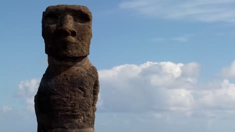Time-lapse-of-the-mystical-statues-of-Easter-Island-5