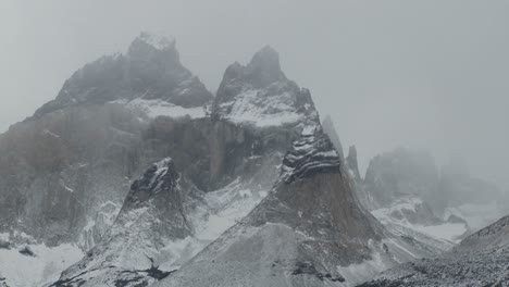 The-majestic-mountain-peaks-of-Torres-Del-Paine-in-Argentina
