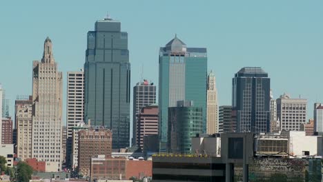 A-daytime-view-of-the-Kansas-City-Missouri-skyline-1