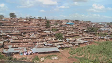 Blick-über-Einen-Verarmten-Slum-In-Nairobi,-Kenia