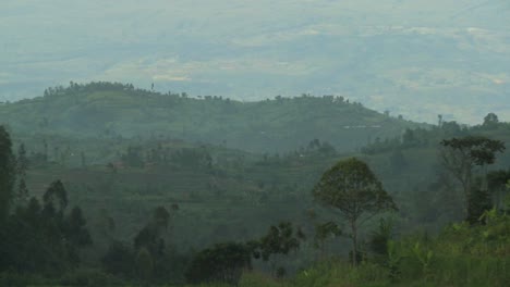 Langsames-Verkleinern-Zeigt-Die-Virunga-Vulkankette-An-Der-Grenze-Zu-Ruanda-Kongo