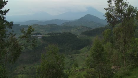 Die-üppigen-Landschaften-Rund-Um-Die-Virunga-Vulkane-An-Der-Grenze-Zum-Kongo-Und-Ruanda
