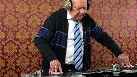 Grandpa-DJ-01