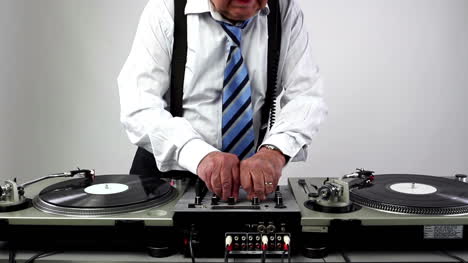 Grandpa-DJ-Vid-06
