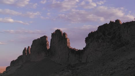 Zeitraffer-Von-Felsvorsprüngen-In-Der-Nähe-Von-Shiprock-New-Mexico