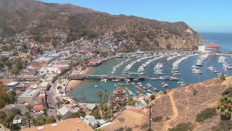 High-angle-overview-of-the-town-of-Avalon-on-catalina-IslandC