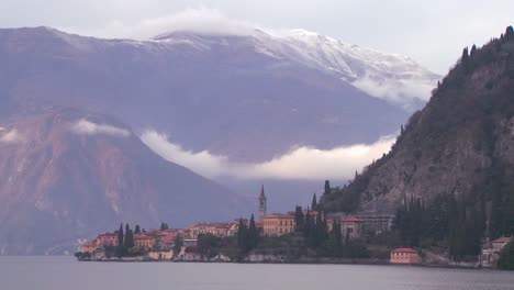 The-beautiful-shores-of-Lake-Como-with-the-town-of-Varenna-and-the-Italian-Alps-in-background-2