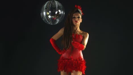 Mujeres-Discoteca-Bailando-107