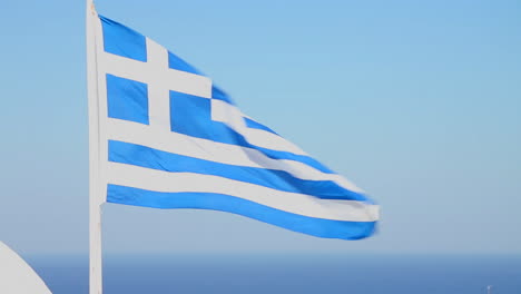 Die-Flagge-Von-Griechenland-Weht-Im-Wind