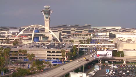 Wide-establishing-shot-of-Los-Angeles-International-airport-day