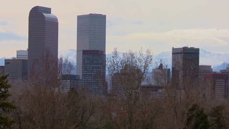 The-Denver-Colorado-skyline-in-beautiful-light-with-bikers-and-joggers-passing