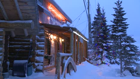 Ein-Gemischtwarenladen-Hotel-Oder-Eine-Lodge-In-Der-Gefrorenen-Tundra-Von-Hudson-Bay-Kanada-Can