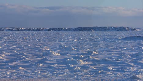 The-frozen-expanse-of-Hudson-Bay-Manitoba-Canada-2