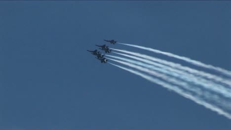 Sechs-Blue-Angels-Jets-Fliegen-In-Formation