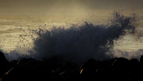 Waves-roll-into-a-beach-following-a-big-storm-in-slow-motion-2