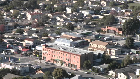 Zoom-in-from-above-the-urban-area-on-Ventura-Avenue-in-Ventura-California