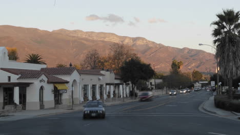 Time-lapse-of-sunset-on-the-Topa-Topa-Mountains-and-cars-in-downtown-Ojai-California