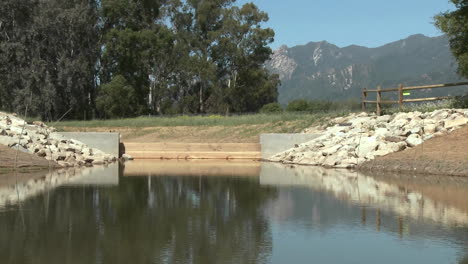 Restored-wetlands-at-the-Ojai-Meadow-Preserve-in-Ojai-California
