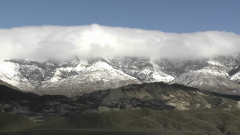Zeitraffer-Von-Wolken-über-Reyes-Peak-Und-Piedra-Blanca-Im-Sespe-Wildnisgebiet-Kalifornien-Wilderness