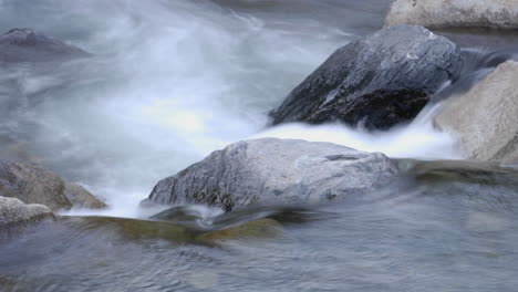 Close-up-time-lapse-of-Roaring-River-Falls-in-Kings-Canyon-National-Park-California