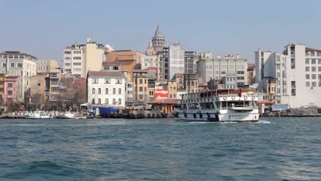 Bosphorus-Boats-05